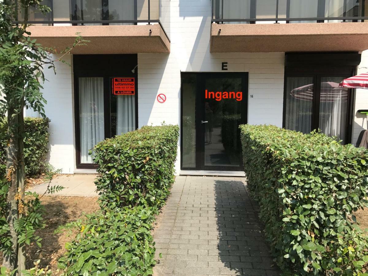 Appartement voor 6 personen in Koksijde met zeezicht Buitenkant foto