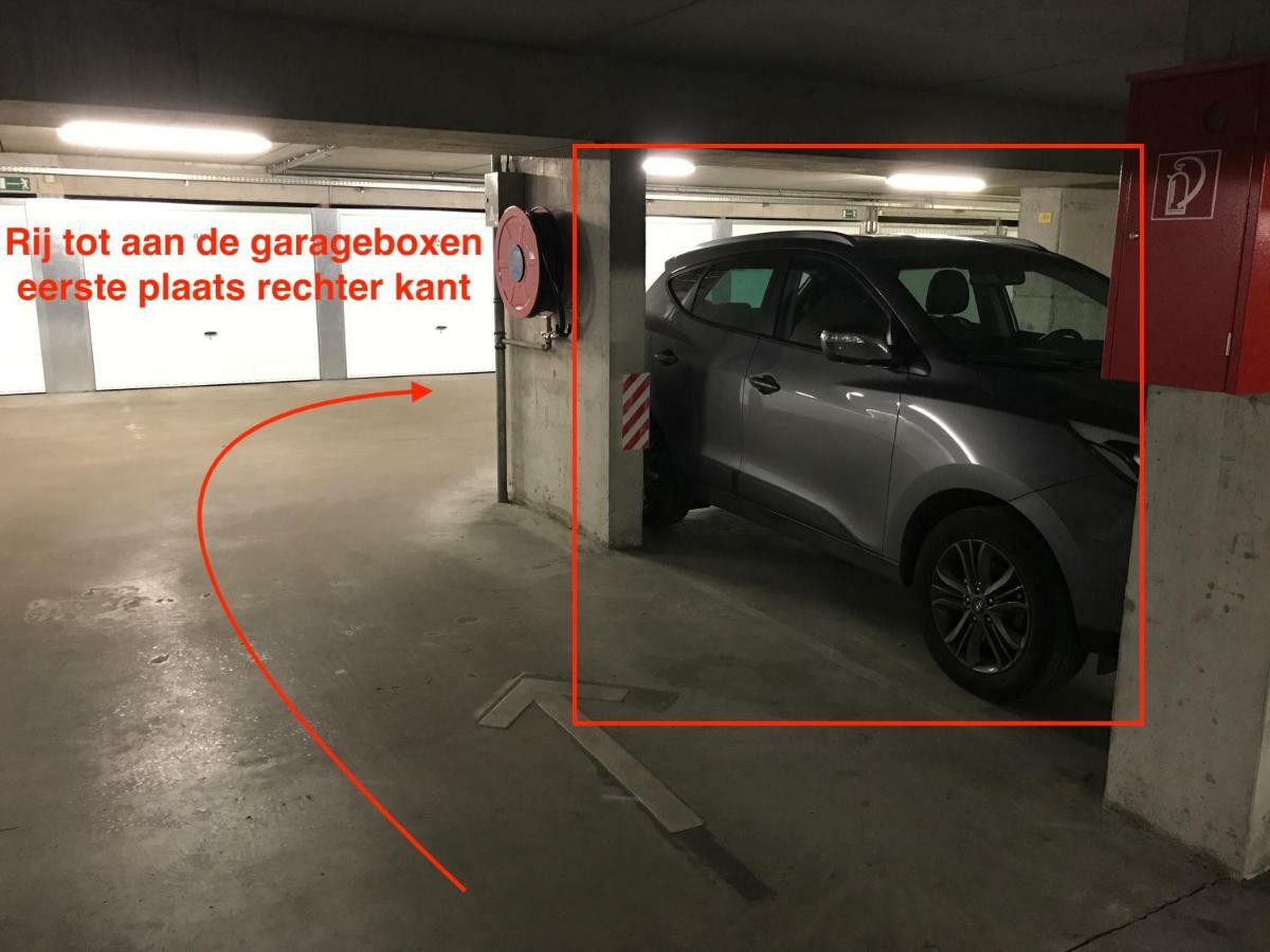 Appartement voor 6 personen in Koksijde met zeezicht Buitenkant foto